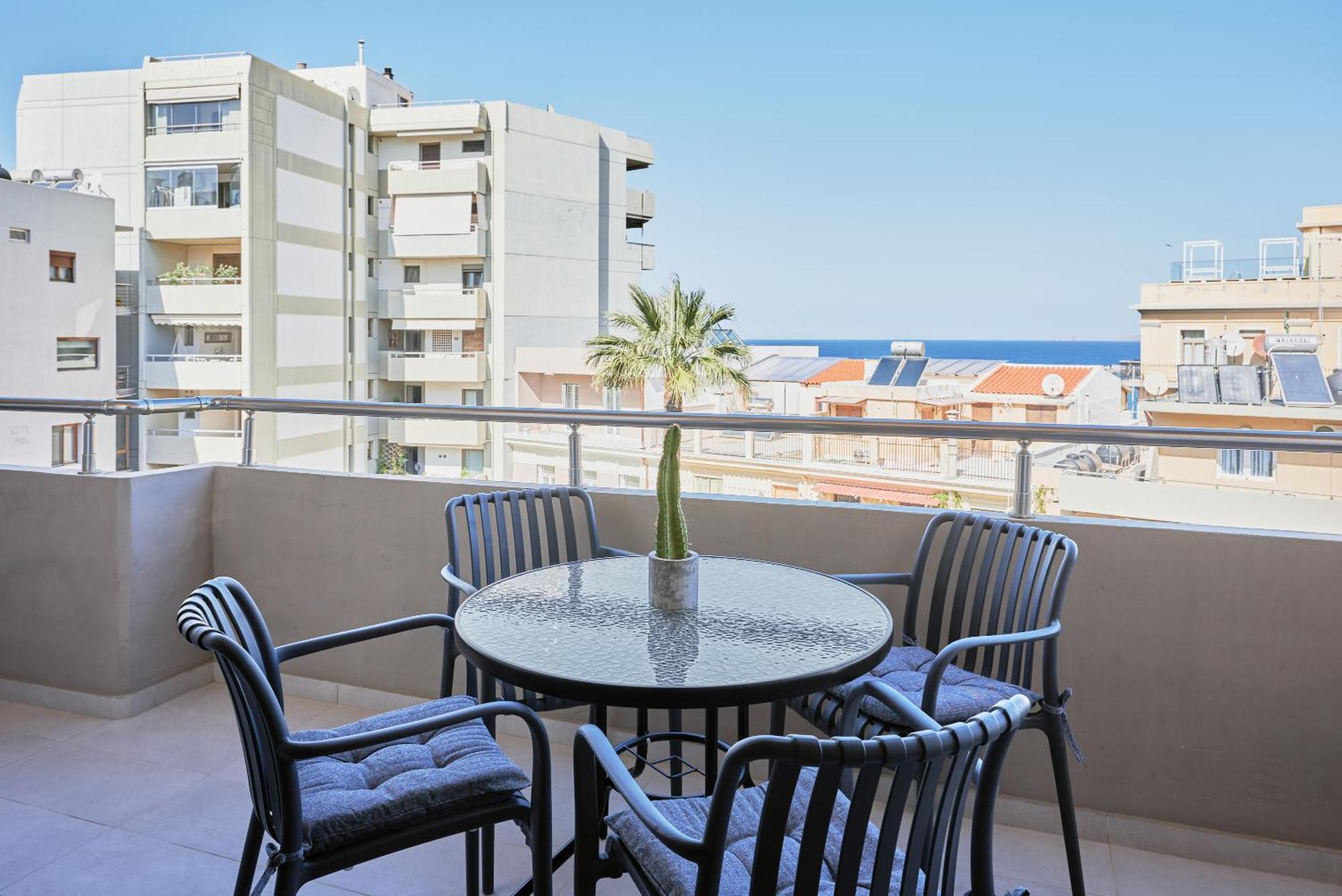 Elegant Family With Free Private Parking Appartement Iraklion